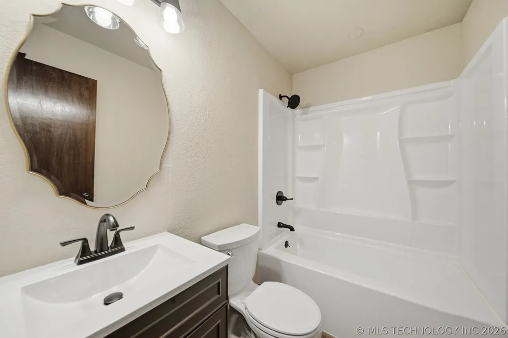 395 B STREET NW Inola, OK 74036