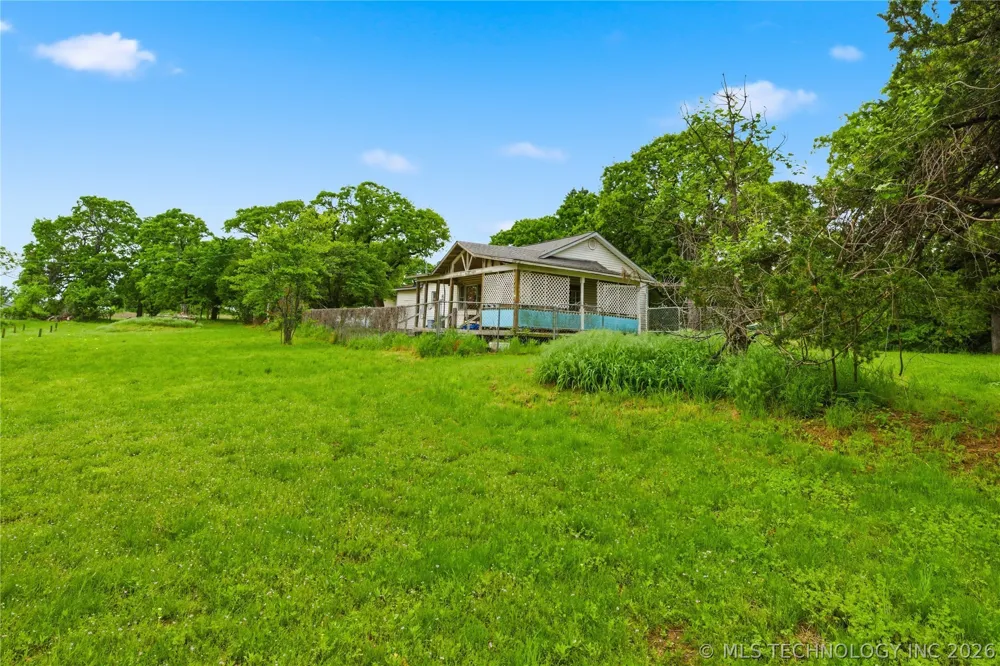 20571 County Road 1600 Stonewall, OK 74871