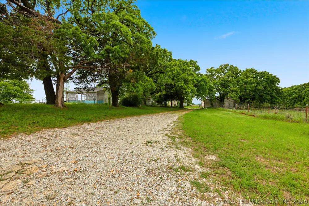 20571 County Road 1600 Stonewall, OK 74871