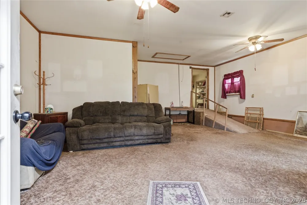 20571 County Road 1600 Stonewall, OK 74871