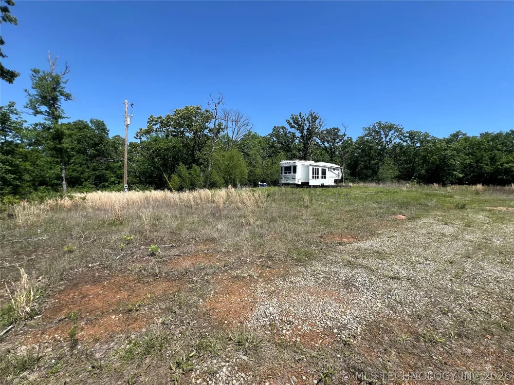 7504 Fig Road Henryetta, OK 74437