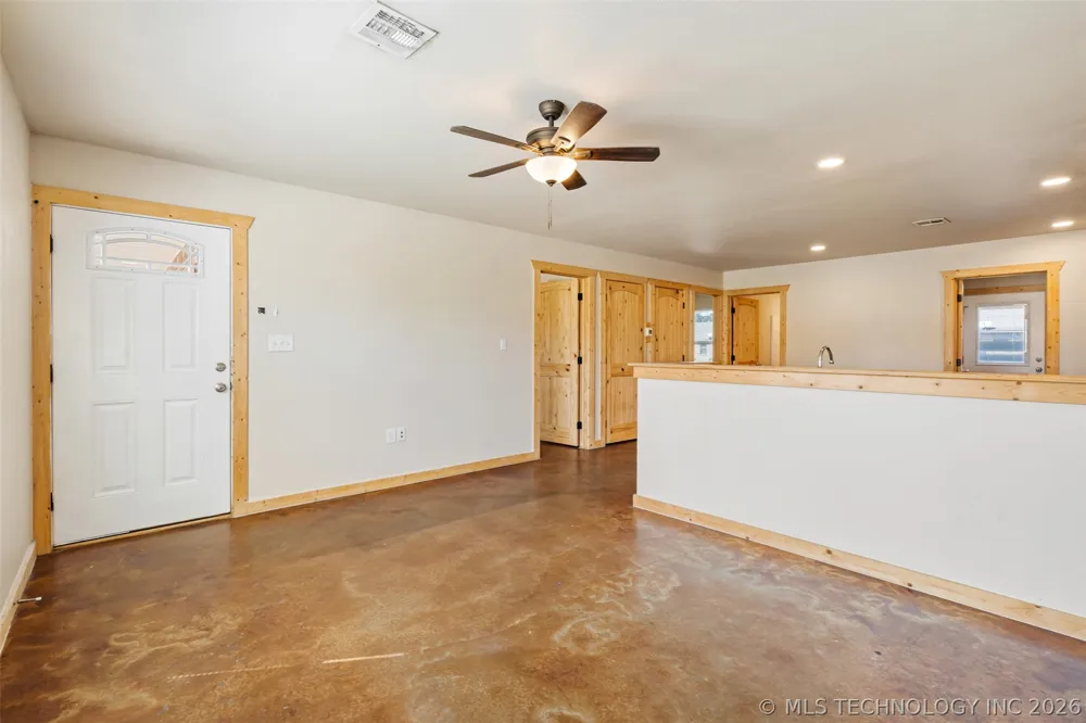 13001 Owen Lane #13003 Thackerville, OK 73459