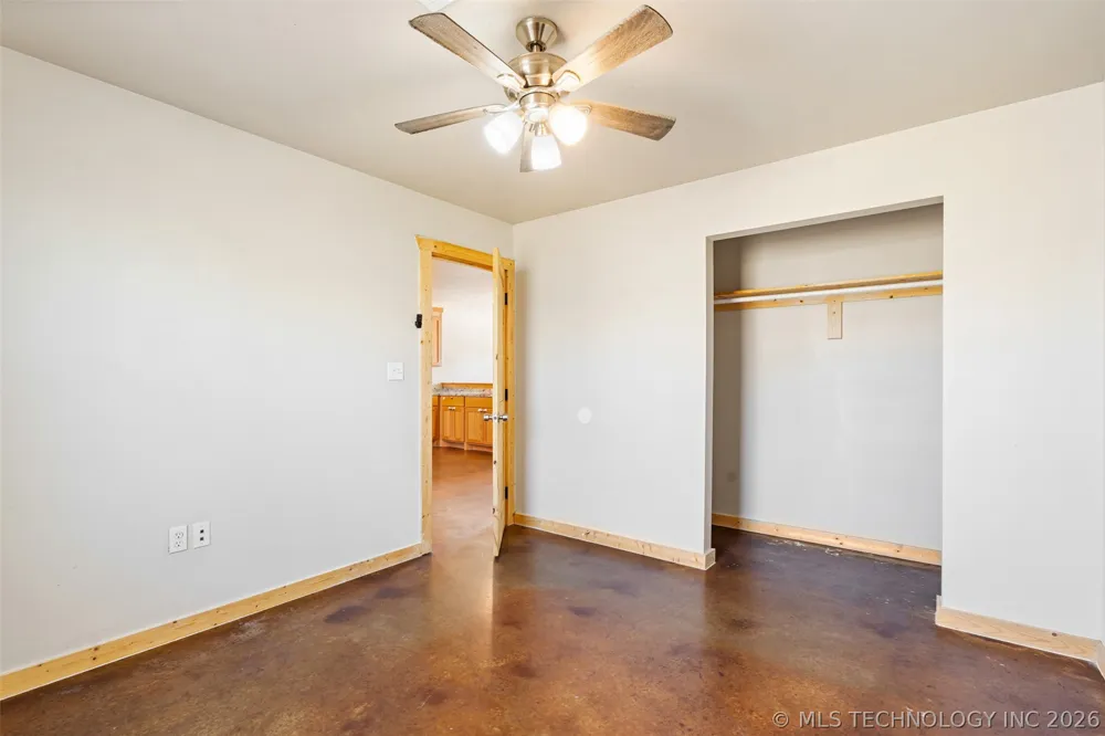 13001 Owen Lane #13003 Thackerville, OK 73459