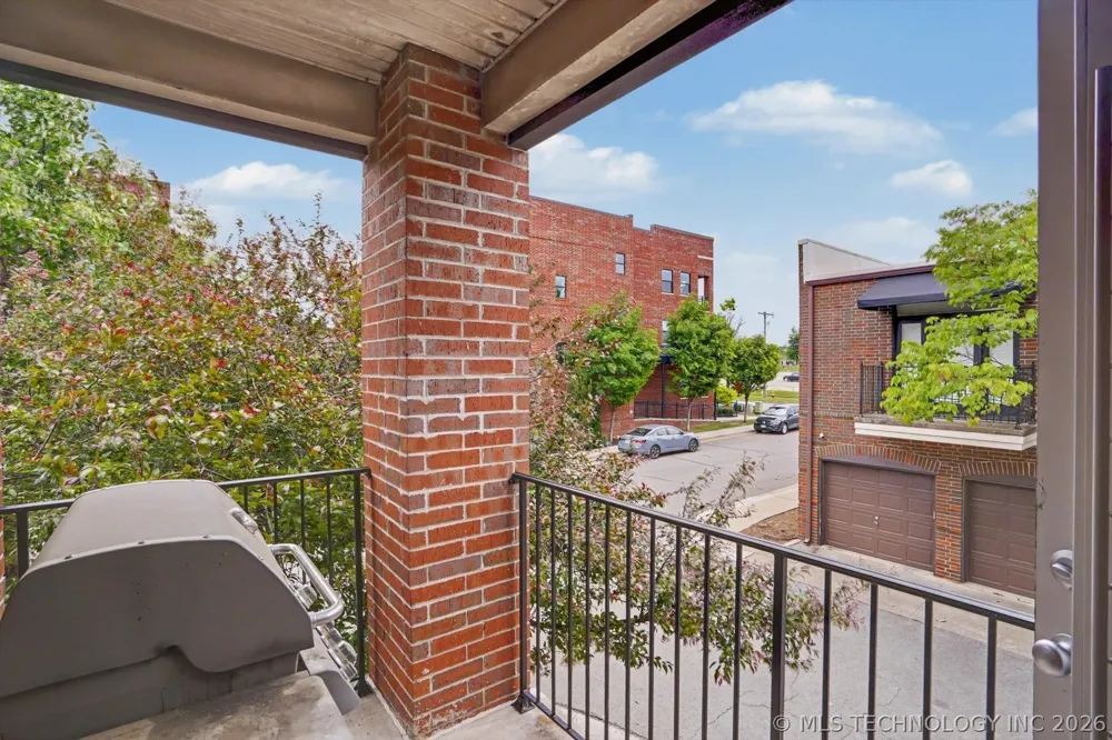 726 S Owasso Avenue #B Tulsa, OK 74120