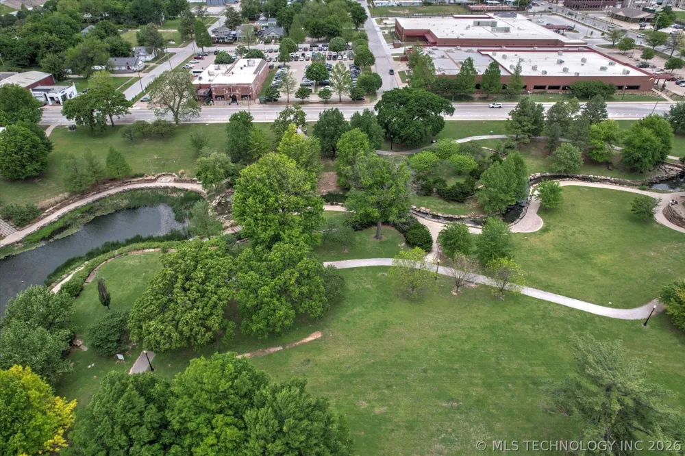 726 S Owasso Avenue #B Tulsa, OK 74120