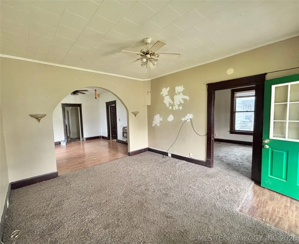 447 Thompson Vinita, OK 74301