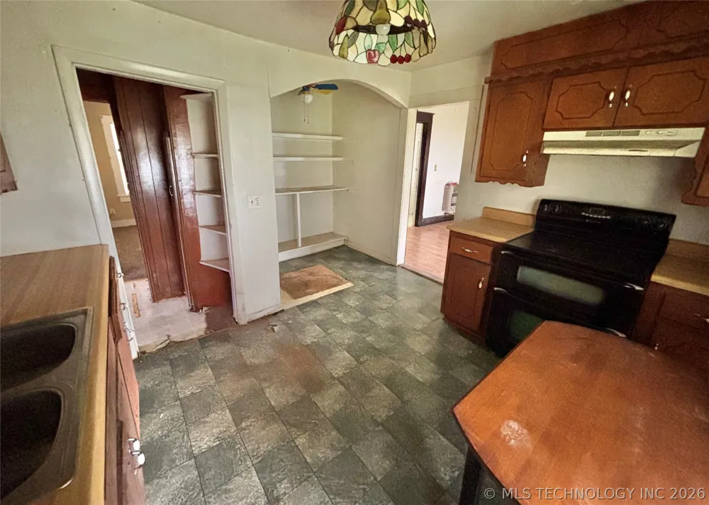 447 Thompson Vinita, OK 74301