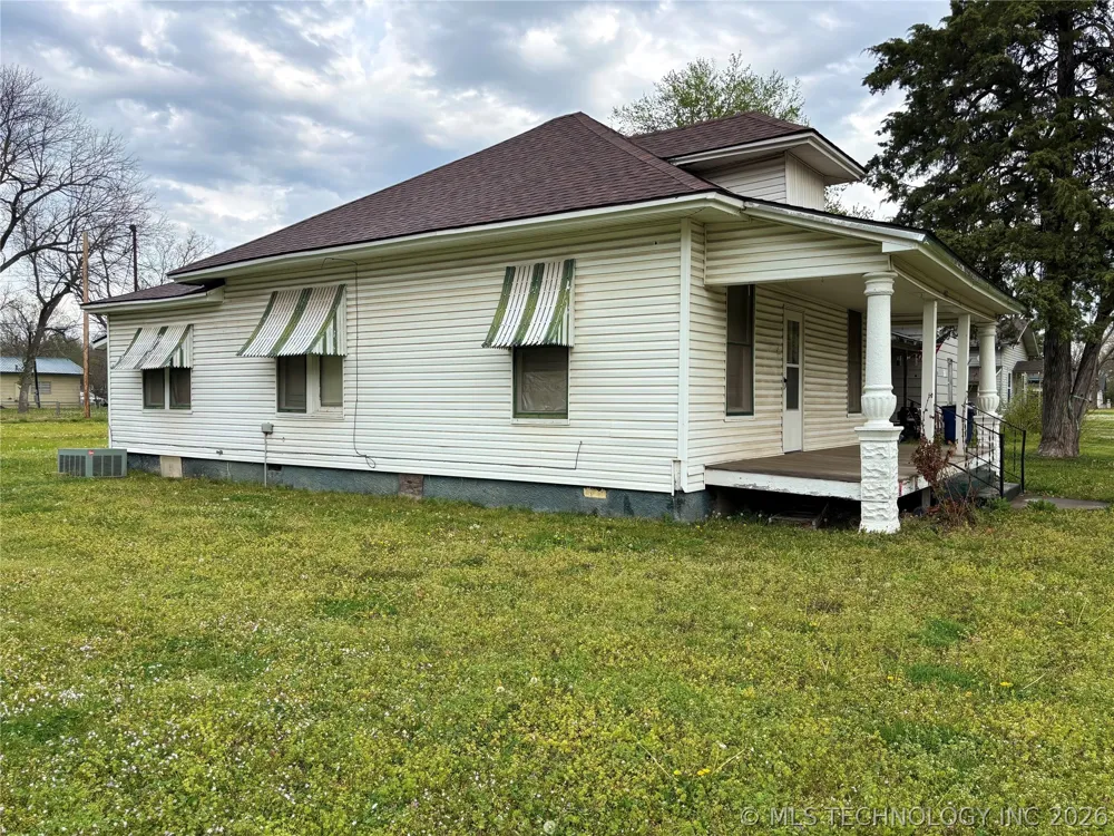 447 Thompson Vinita, OK 74301
