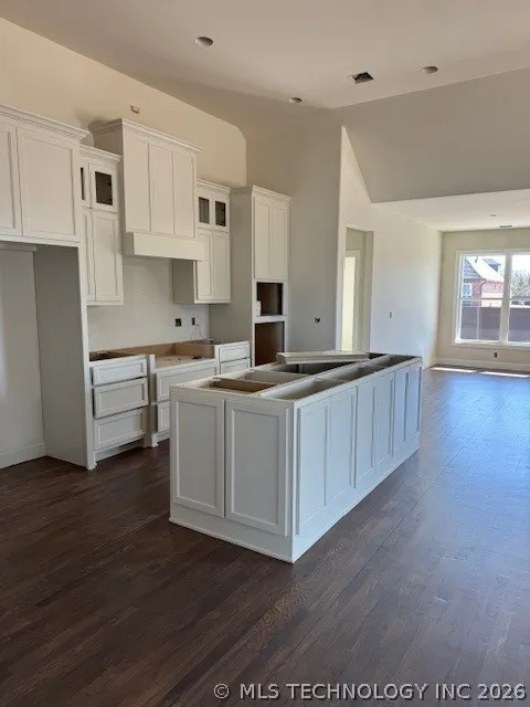 3709 W Laredo Street Broken Arrow, OK 74012