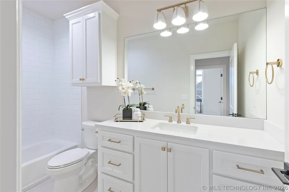 3709 W Laredo Street Broken Arrow, OK 74012