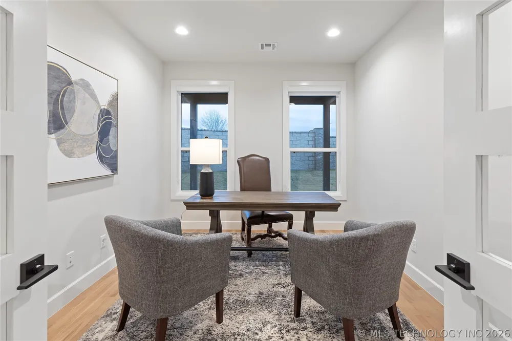 3709 W Laredo Street Broken Arrow, OK 74012