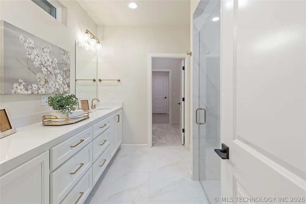3709 W Laredo Street Broken Arrow, OK 74012