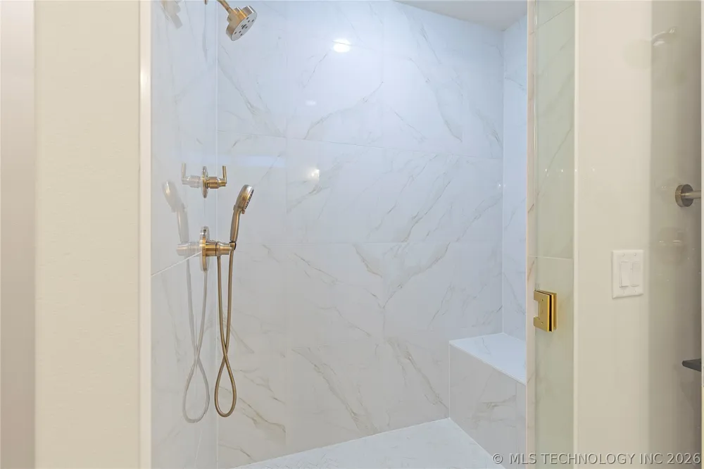 3709 W Laredo Street Broken Arrow, OK 74012