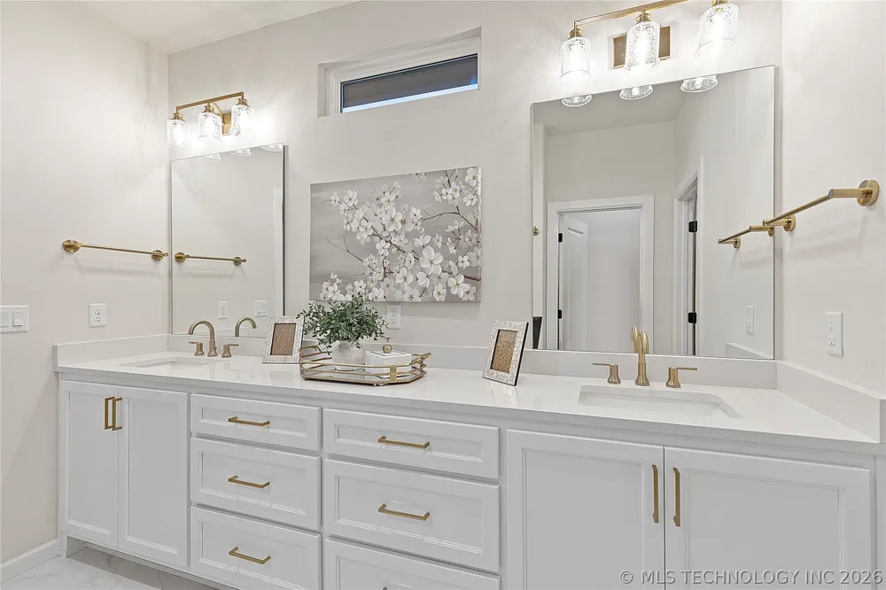 3709 W Laredo Street Broken Arrow, OK 74012