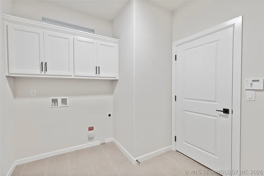 3709 W Laredo Street Broken Arrow, OK 74012