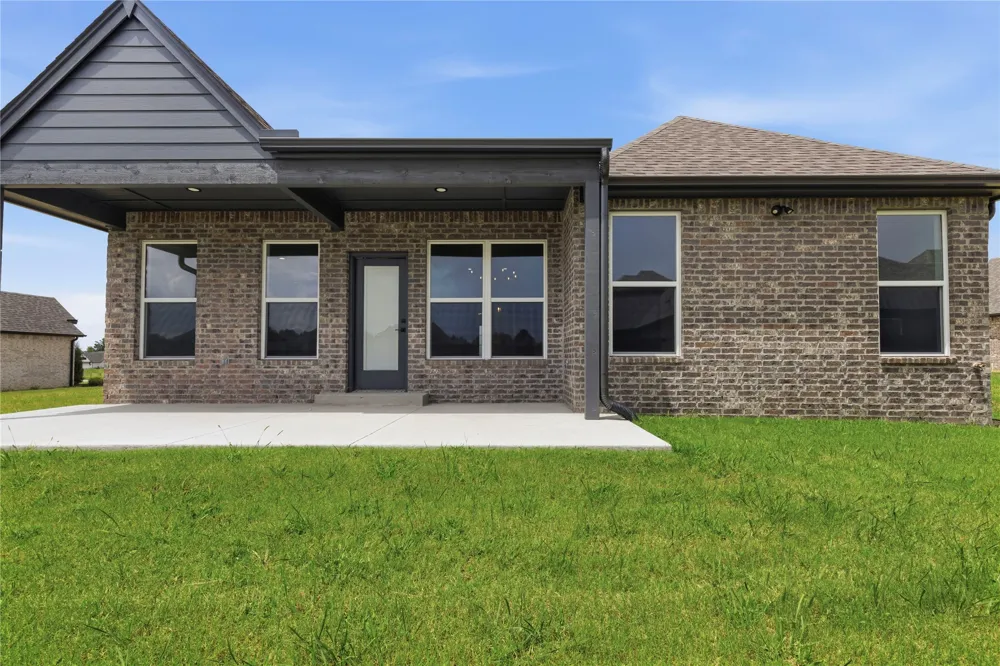 3709 W Laredo Street Broken Arrow, OK 74012