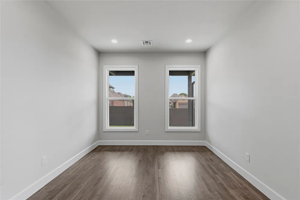 3709 W Laredo Street Broken Arrow, OK 74012