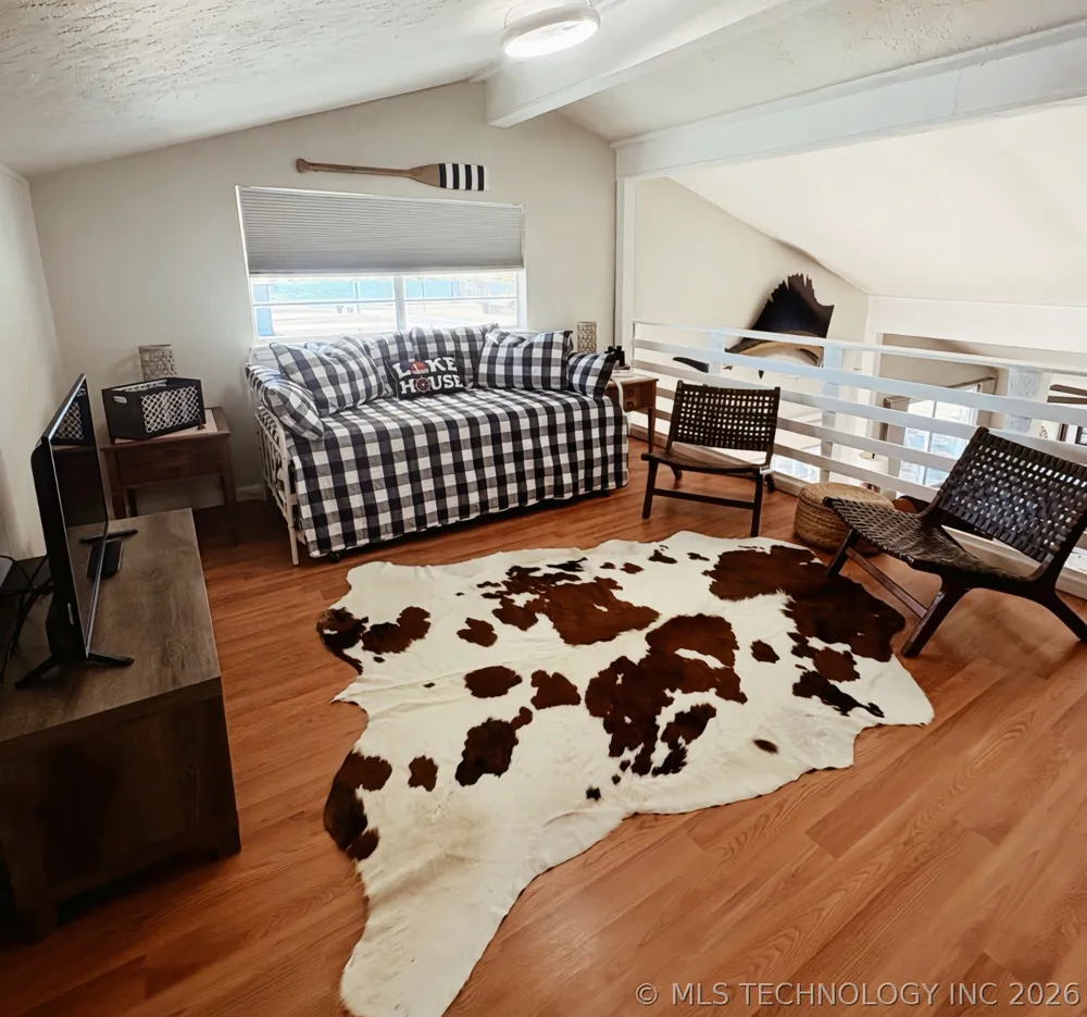 1498 Wagon Train Road Kingston, OK 73439