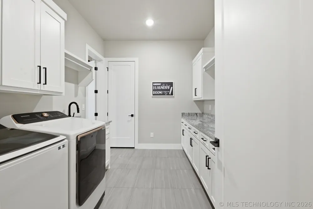 16924 S 31st East Avenue Mounds, OK 74047