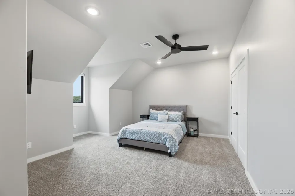 16924 S 31st East Avenue Mounds, OK 74047