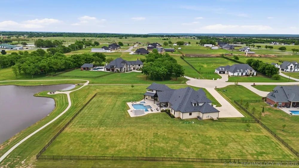 16924 S 31st East Avenue Mounds, OK 74047