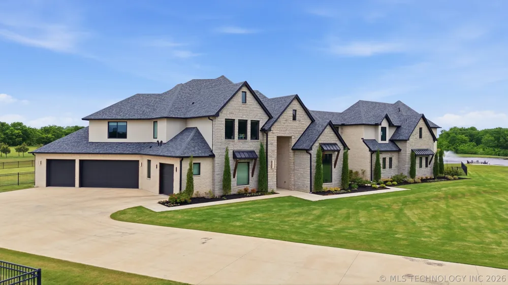 16924 S 31st East Avenue Mounds, OK 74047
