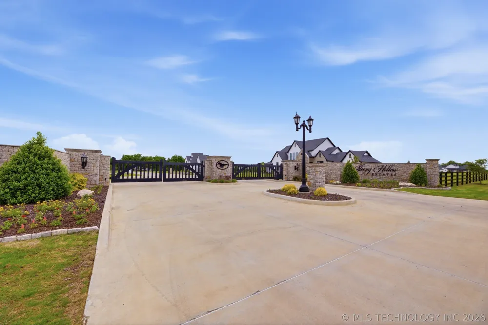 16924 S 31st East Avenue Mounds, OK 74047