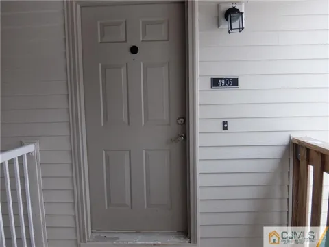 4906 Ravens Crest Drive #4906