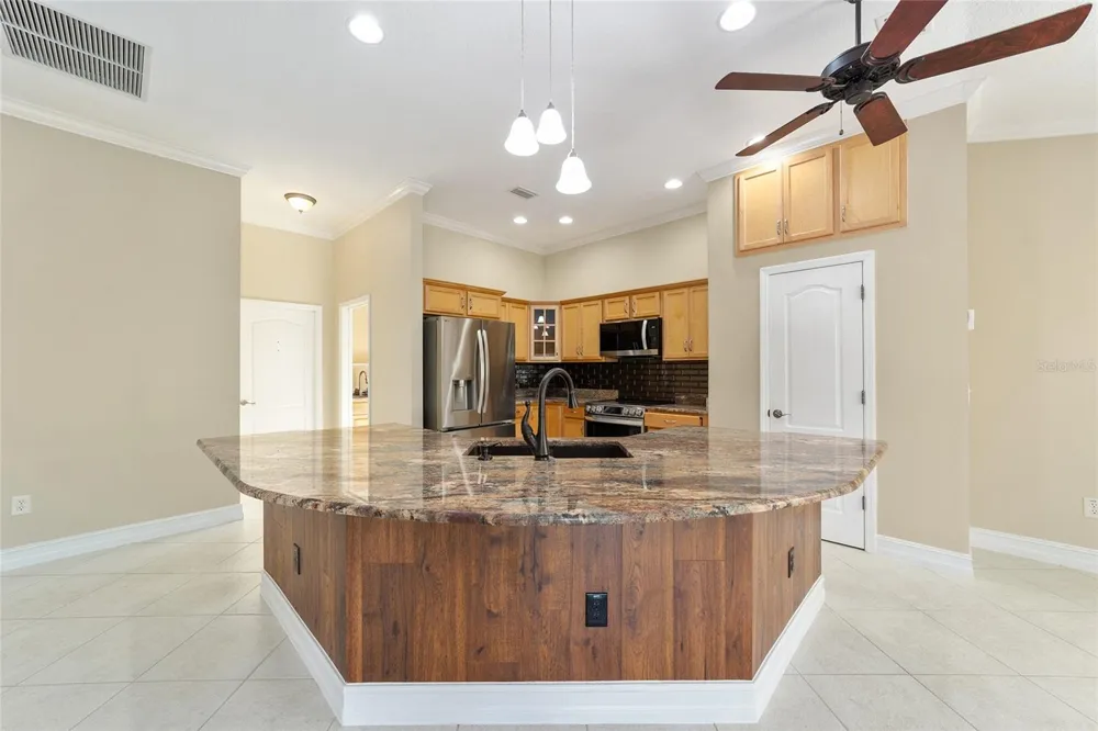 1109 ALCOVE LOOP The Villages, FL 32162