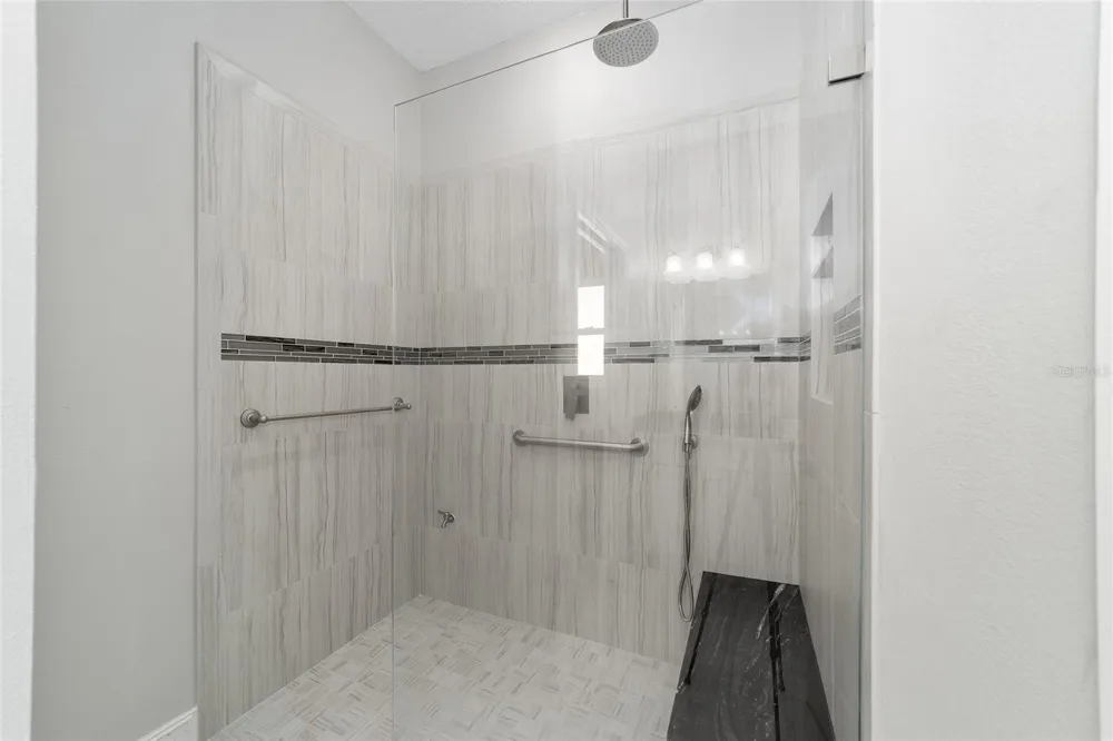 1109 ALCOVE LOOP The Villages, FL 32162