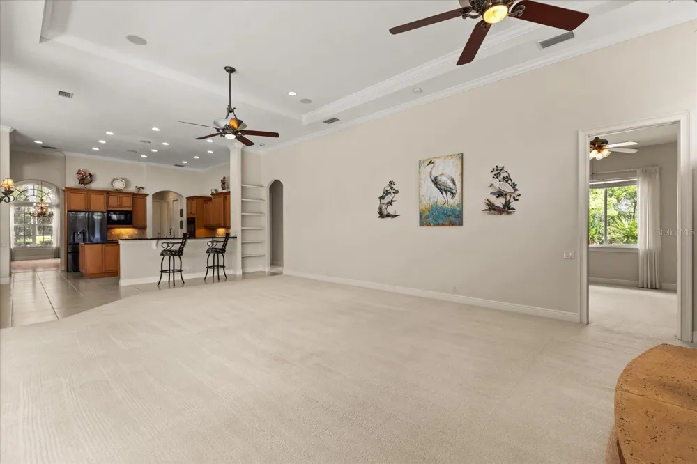 420 VALLEY STREAM DRIVE Geneva, FL 32732