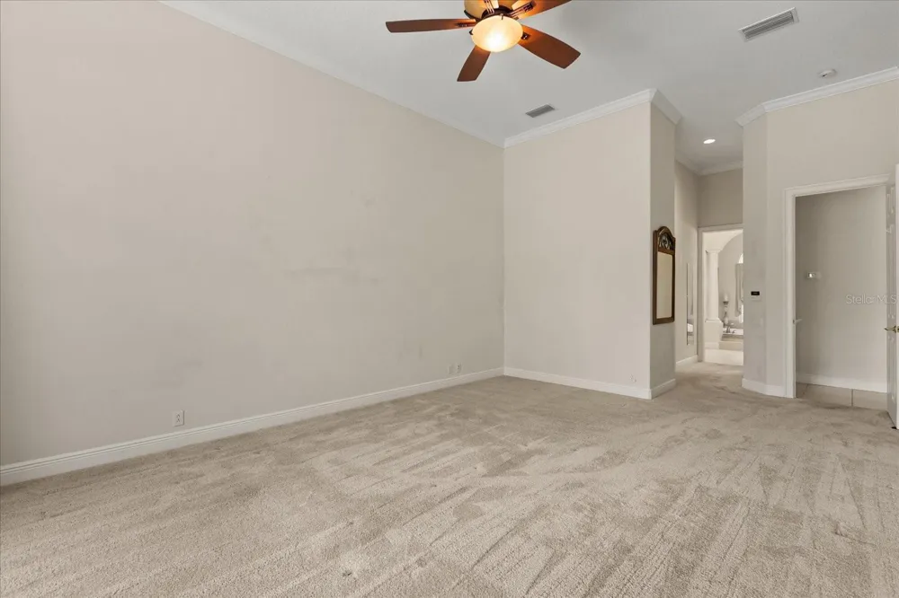 420 VALLEY STREAM DRIVE Geneva, FL 32732