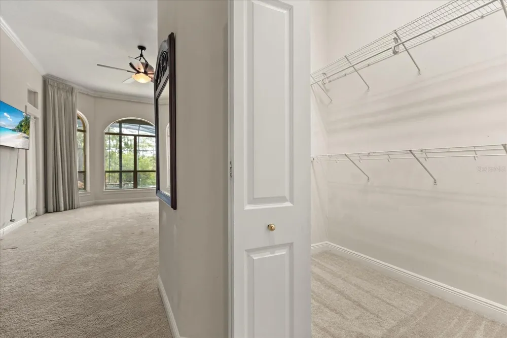 420 VALLEY STREAM DRIVE Geneva, FL 32732