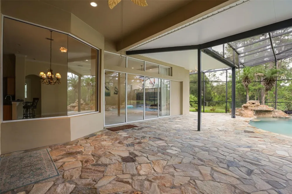 420 VALLEY STREAM DRIVE Geneva, FL 32732