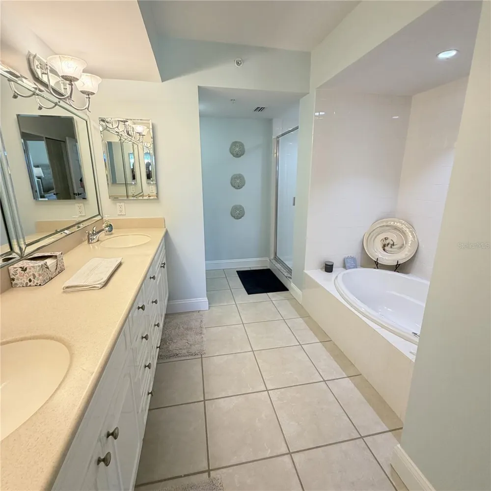 4670 LINKS VILLAGE DRIVE #B301 Ponce Inlet, FL 32127