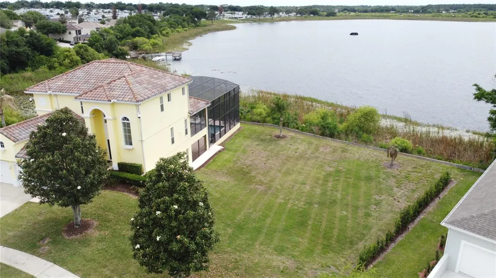 354 CHEROKEE AVE Haines City, FL 33844