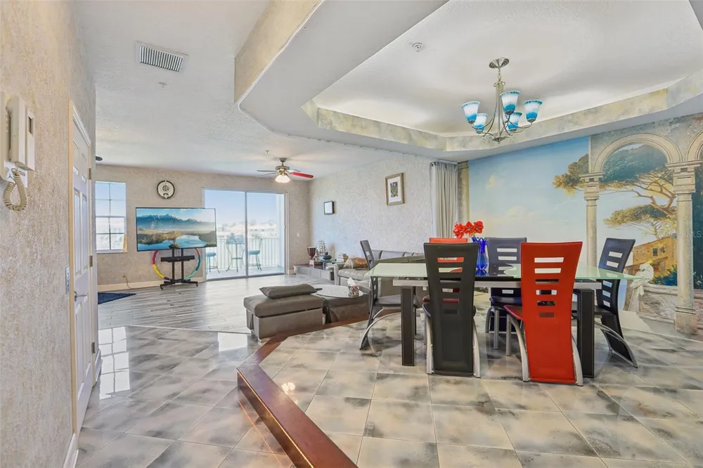 113 YACHT CLUB CIRCLE North Redington Beach, FL 33708