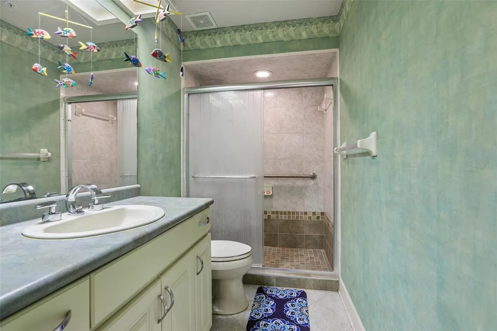 113 YACHT CLUB CIRCLE North Redington Beach, FL 33708