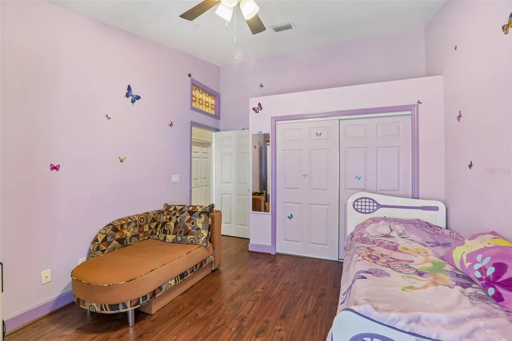 113 YACHT CLUB CIRCLE North Redington Beach, FL 33708