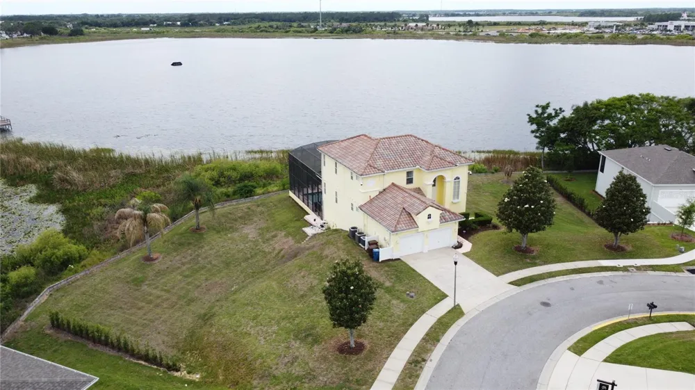 350 CHEROKEE AVE Haines City, FL 33844