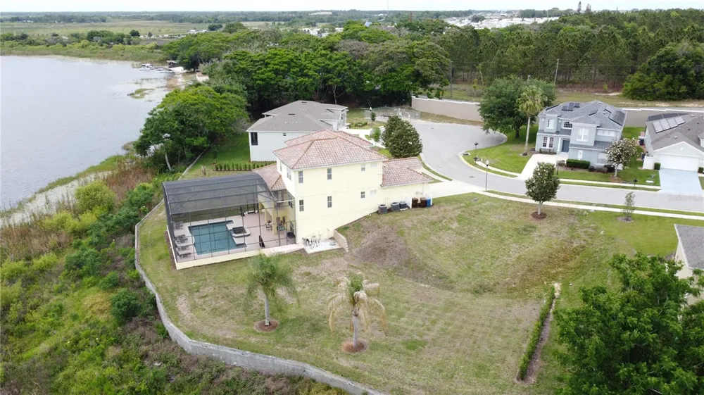 350 CHEROKEE AVE Haines City, FL 33844