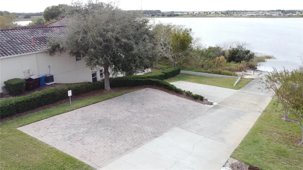 350 CHEROKEE AVE Haines City, FL 33844
