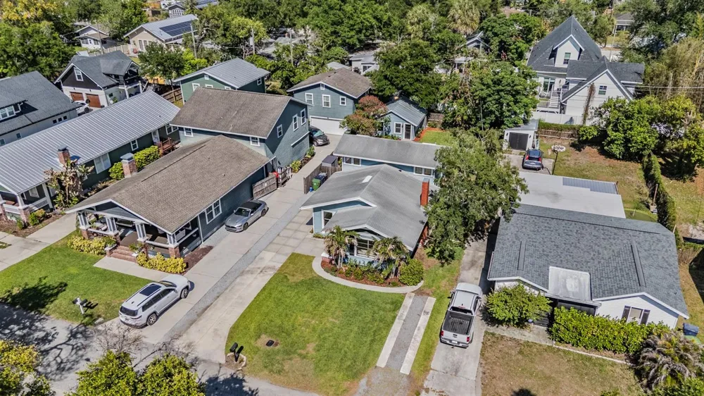 4109 SEMINOLE AVENUE Tampa, FL 33603
