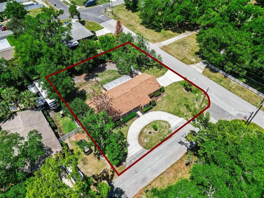 80 WHITCOMB AVENUE Umatilla, FL 32784