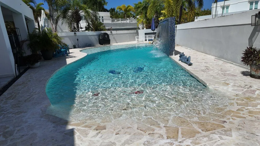 623 MAR DE BERING Dorado, PR 00646