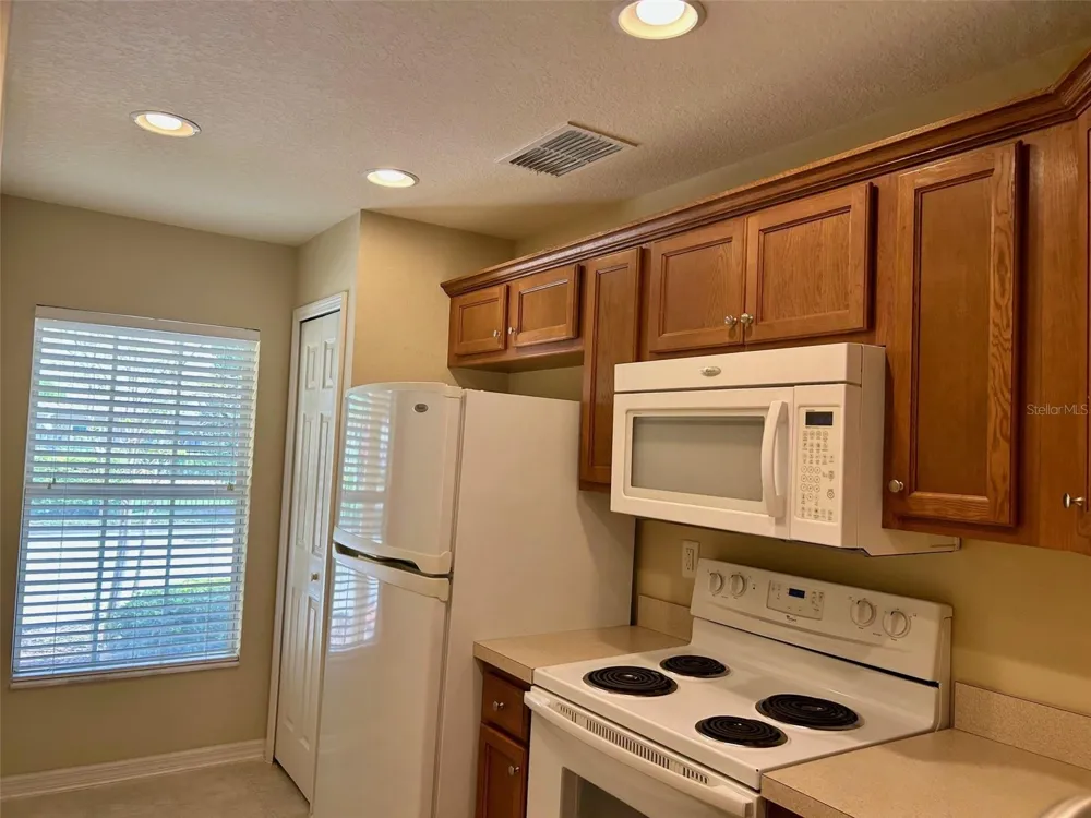2078 SUN DOWN DRIVE Clearwater, FL 33763