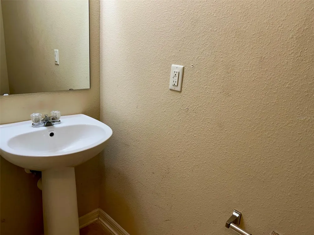 2078 SUN DOWN DRIVE Clearwater, FL 33763