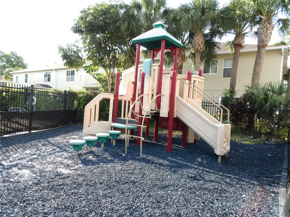 2078 SUN DOWN DRIVE Clearwater, FL 33763