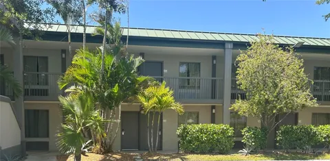 7150 TAMIAMI TRAIL #S-604