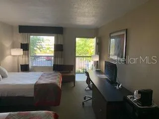 7150 TAMIAMI TRAIL #S-604 Sarasota, FL 34243